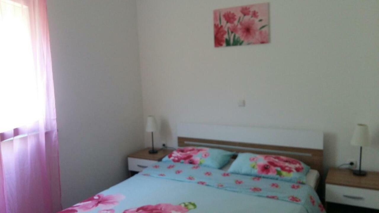 라브 House Lavanda 빌라 외부 사진